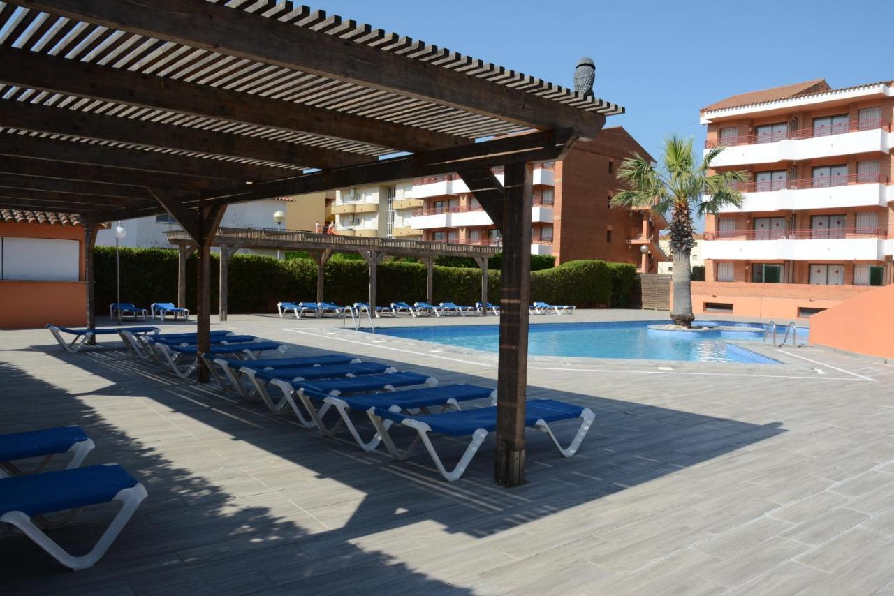 Apartamentos Familiares Sa Gavina Estartit أولاستارتيت المظهر الخارجي الصورة