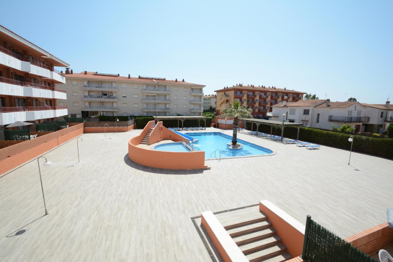 Apartamentos Familiares Sa Gavina Estartit أولاستارتيت المظهر الخارجي الصورة