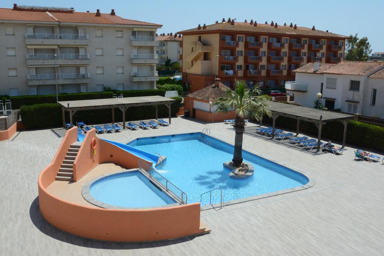 Apartamentos Familiares Sa Gavina Estartit أولاستارتيت المظهر الخارجي الصورة