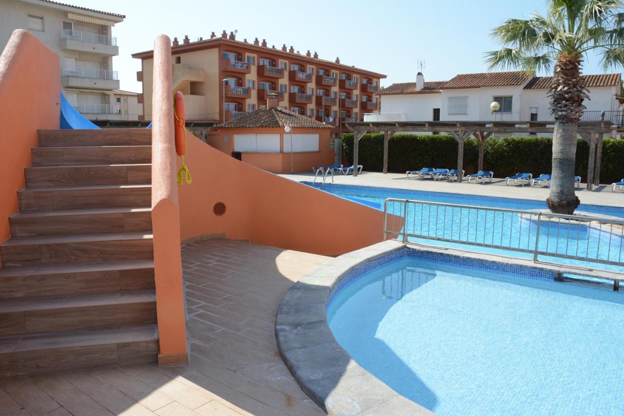 Apartamentos Familiares Sa Gavina Estartit أولاستارتيت المظهر الخارجي الصورة