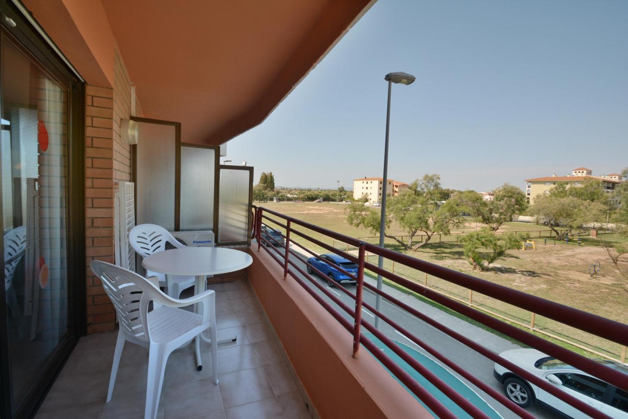 Apartamentos Familiares Sa Gavina Estartit أولاستارتيت الغرفة الصورة