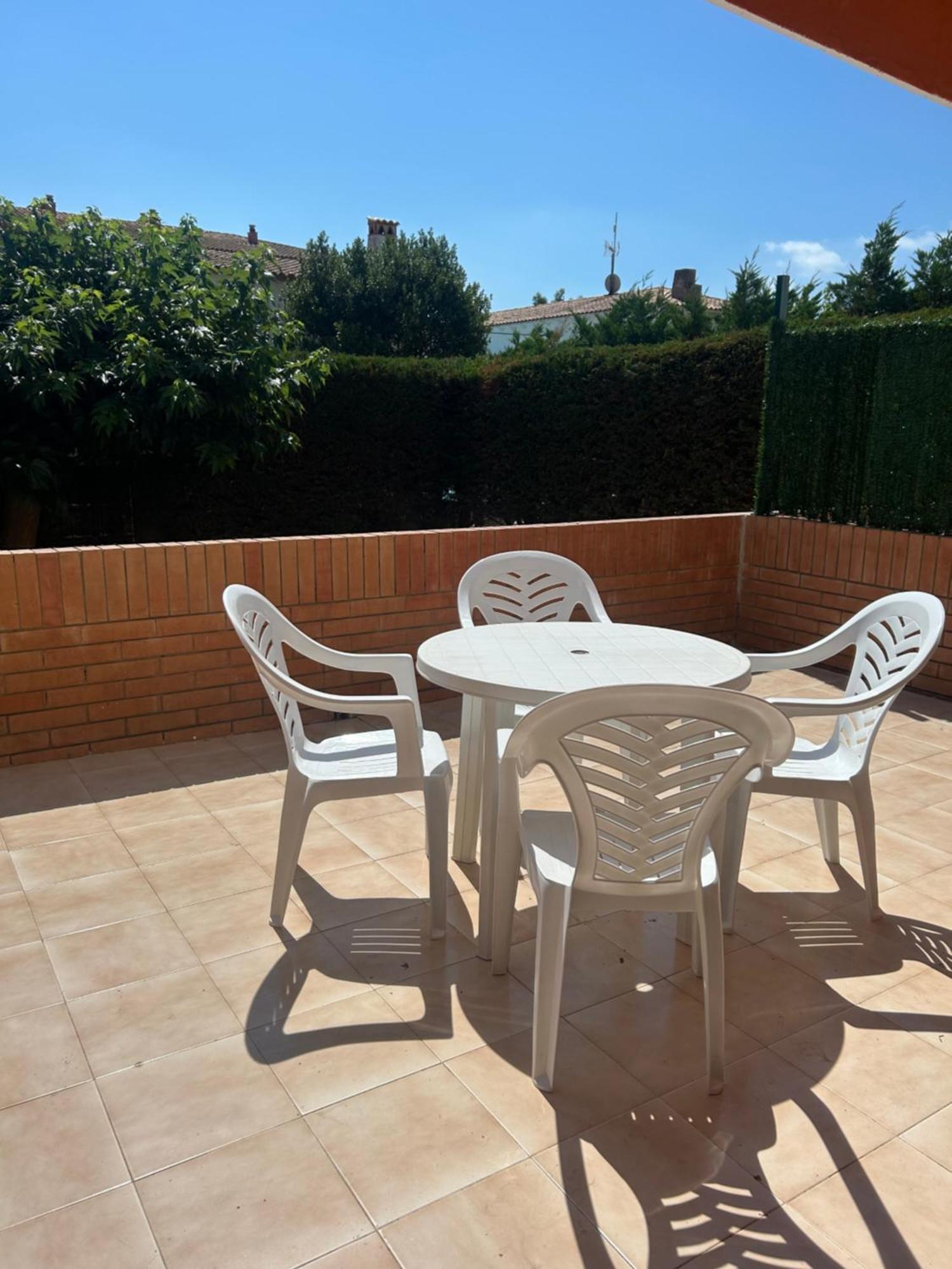 Apartamentos Familiares Sa Gavina Estartit أولاستارتيت الغرفة الصورة